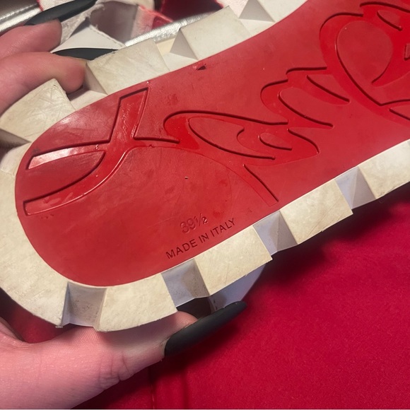 Christian Louboutin red bottom sandals - Picture 8 of 12